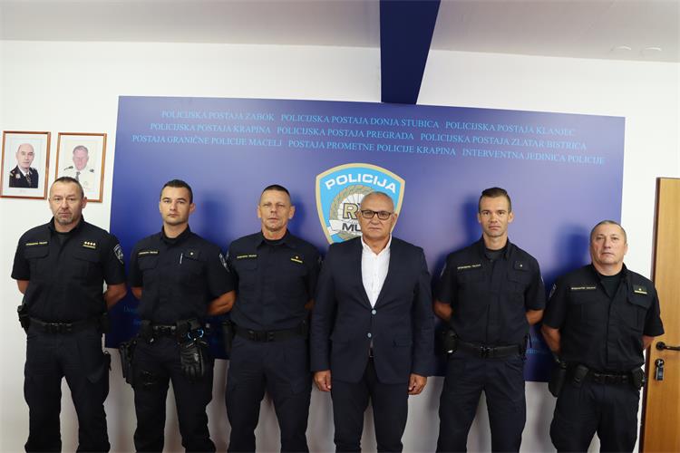 Slika /Novi direktorij/Nove slike-MUP/Prijem IJP.JPG